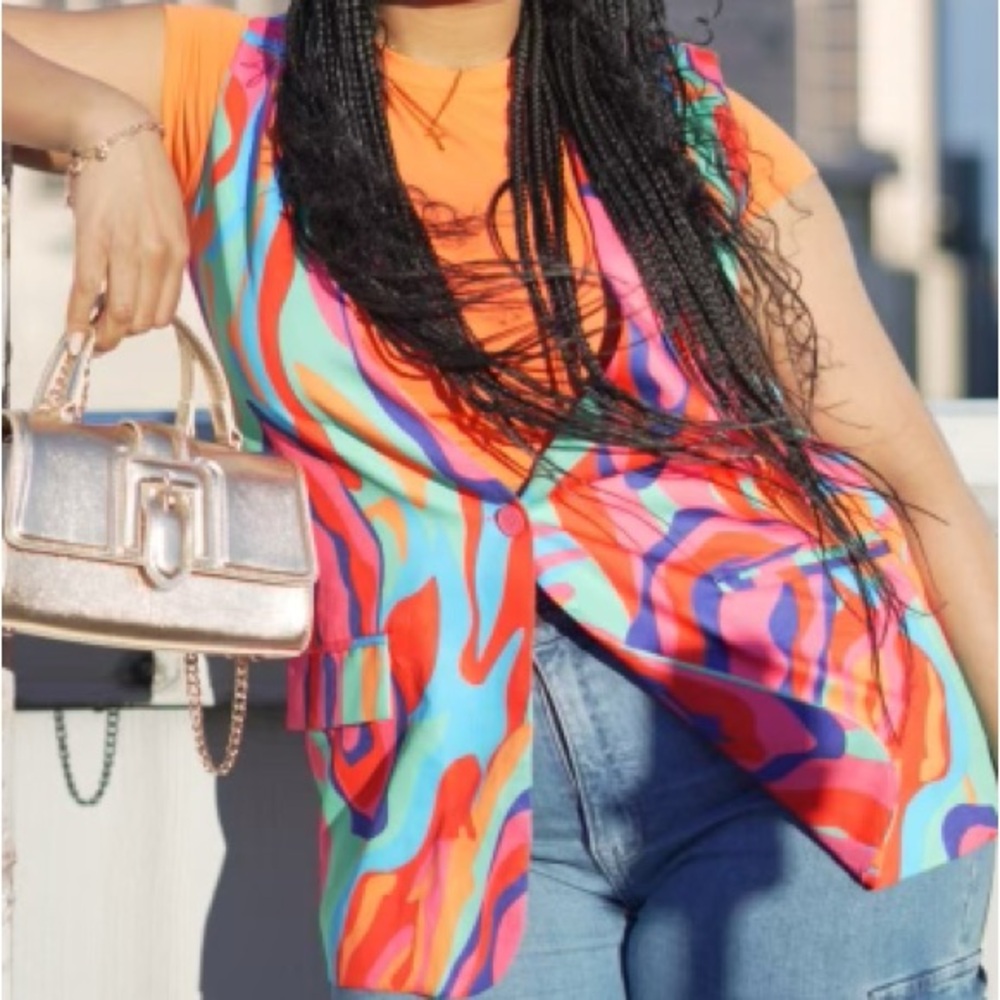 COLORFUL VEST